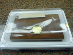 ���`���R