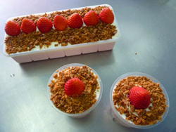 �X�g���x���[���[�X