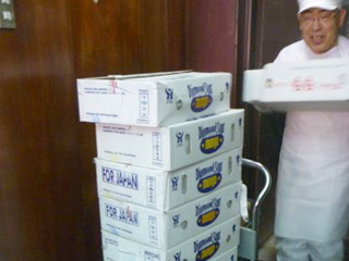 �t�B���s���̃}���S�[