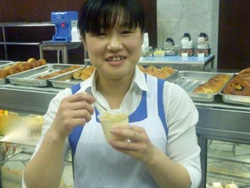 �p�b�V�����t���[�c�@�A�C�X�N���[��