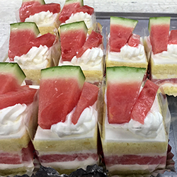 初ものスイカのショートケーキ