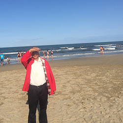 会場そばのビーチ