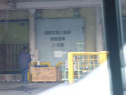 �������镔��