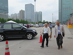 �x�[�J�[�`���C�i